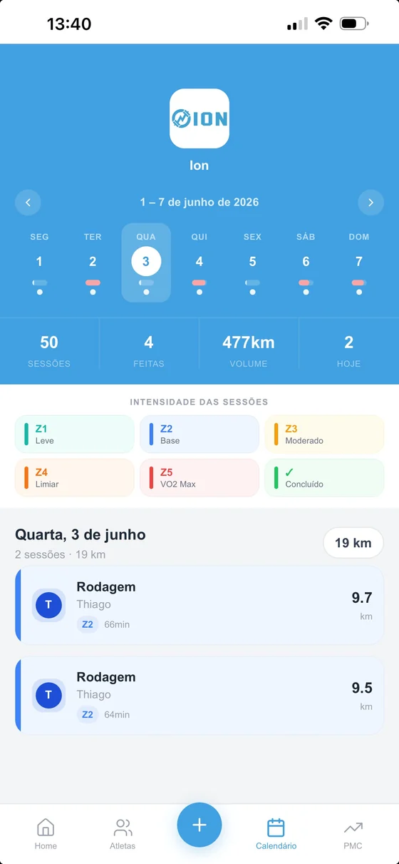 Calendário de treinos do atleta no Ion, com a semana e a intensidade de cada sessão por cor